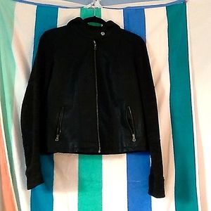 Women's L xhilaration hooded jacket in black